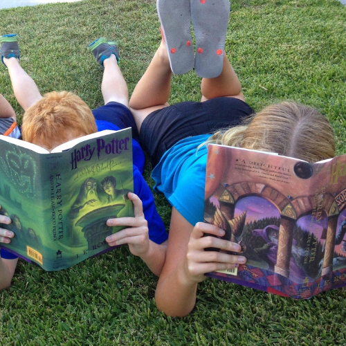 Tweens reading