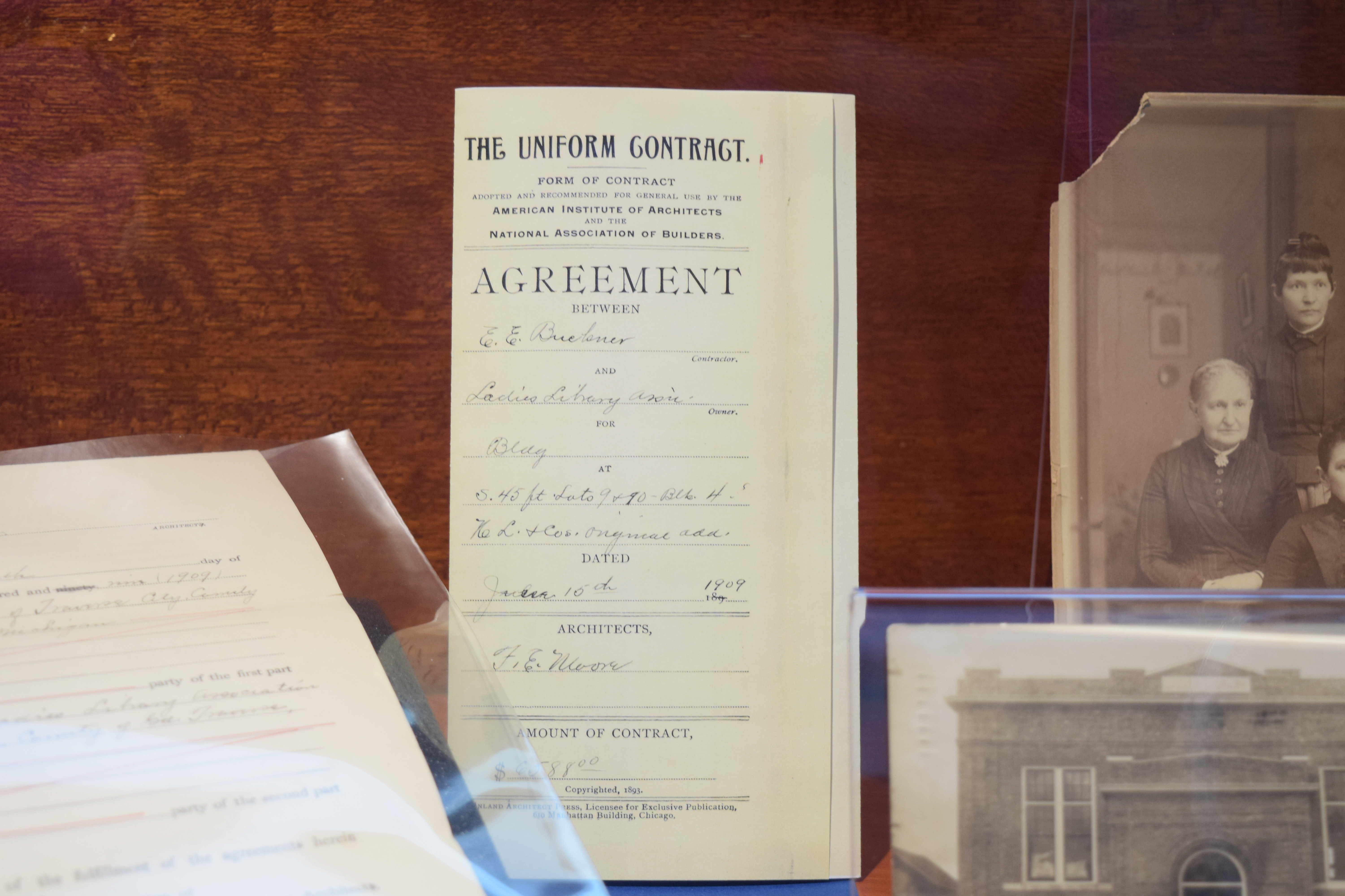 Contract cover showing signatures