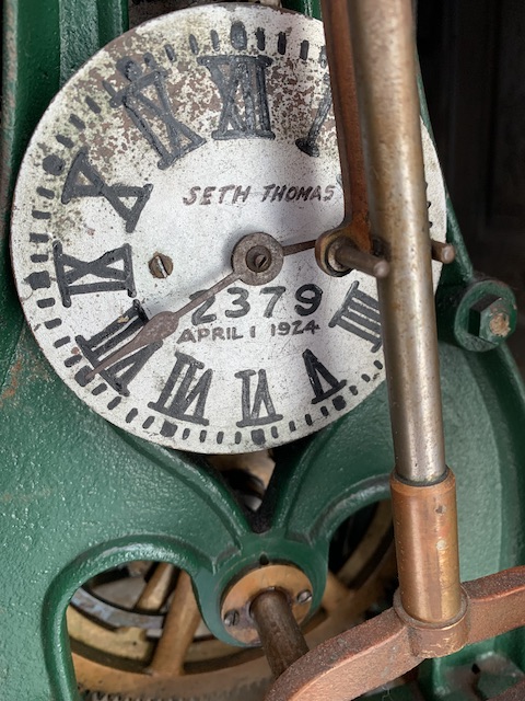 Photograph of the interior of the Martinek's clock. The dial is stamped April 1, 1924.