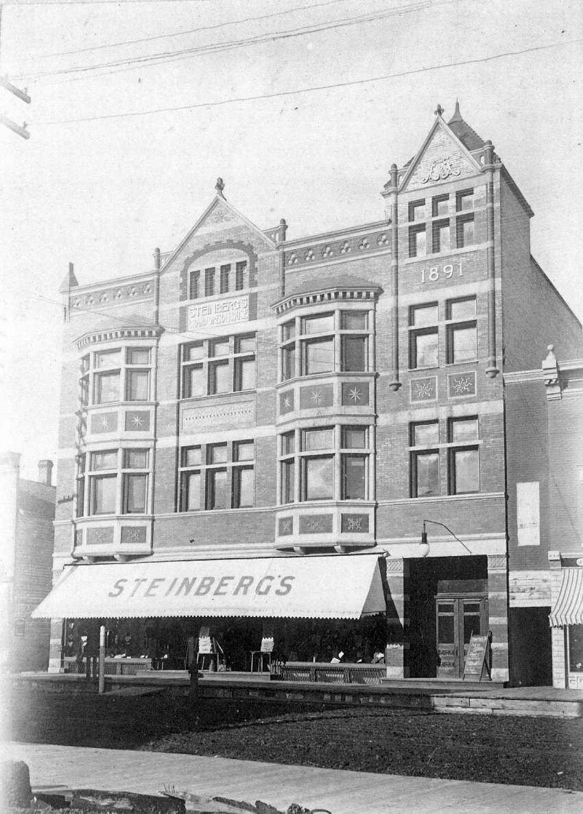 photograph of the Steinberg block