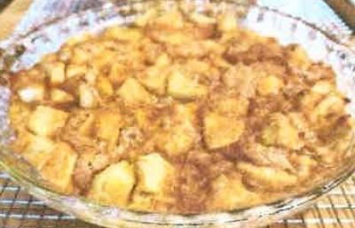 clear glass dish filled with swedish apple pie