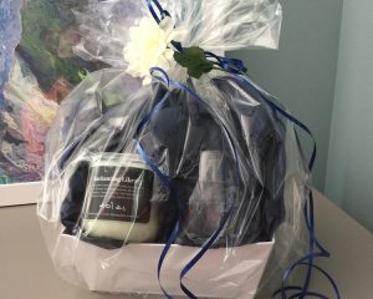 library gift basket
